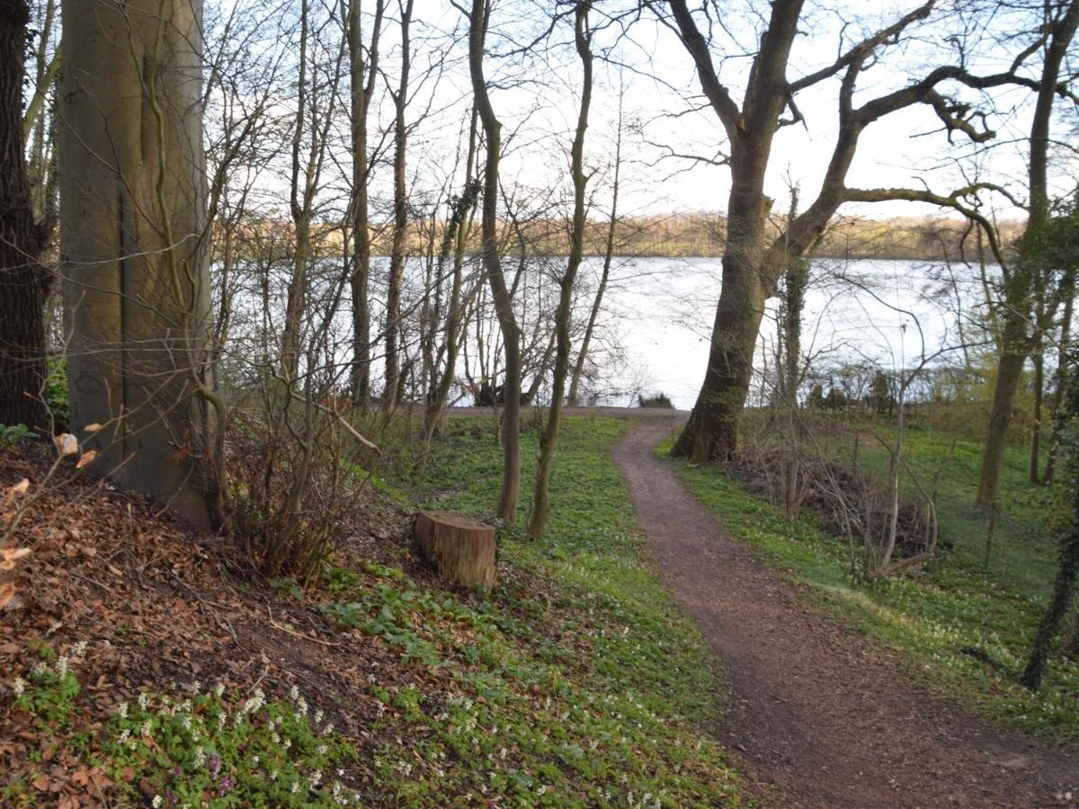 Flat In Eutin On The Kleiner Eutiner See Lake Ngoại thất bức ảnh