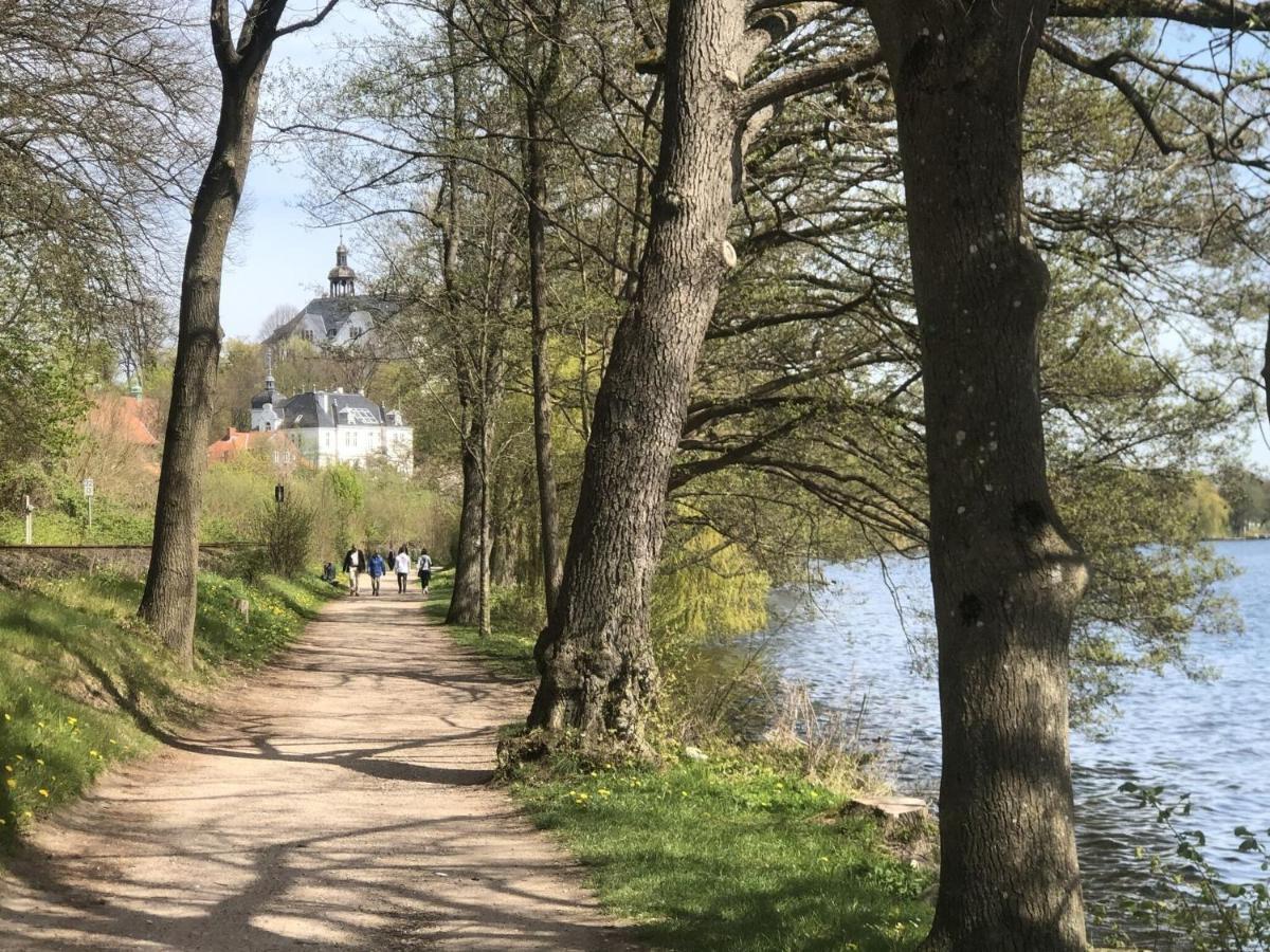 Flat In Eutin On The Kleiner Eutiner See Lake Ngoại thất bức ảnh